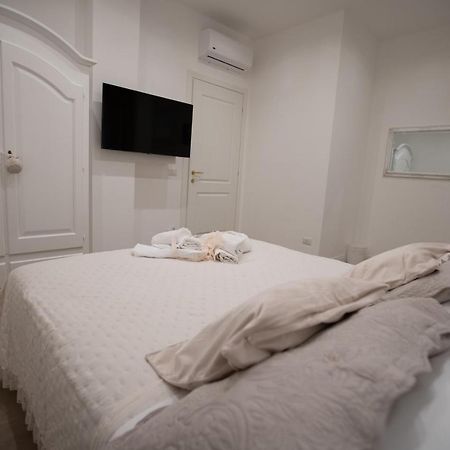 Suite Imperiale Colosseo Рим Екстер'єр фото