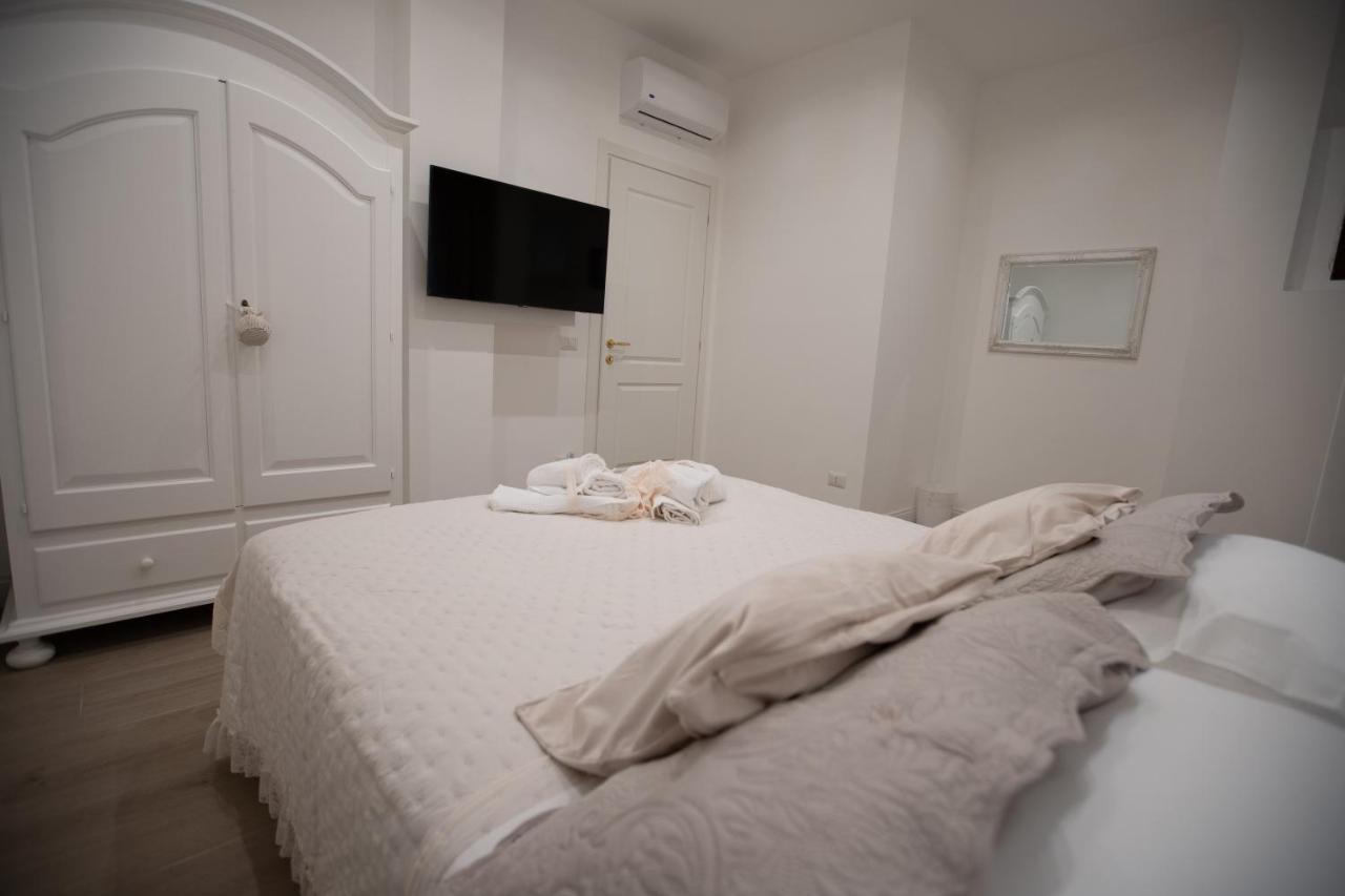Suite Imperiale Colosseo Рим Екстер'єр фото