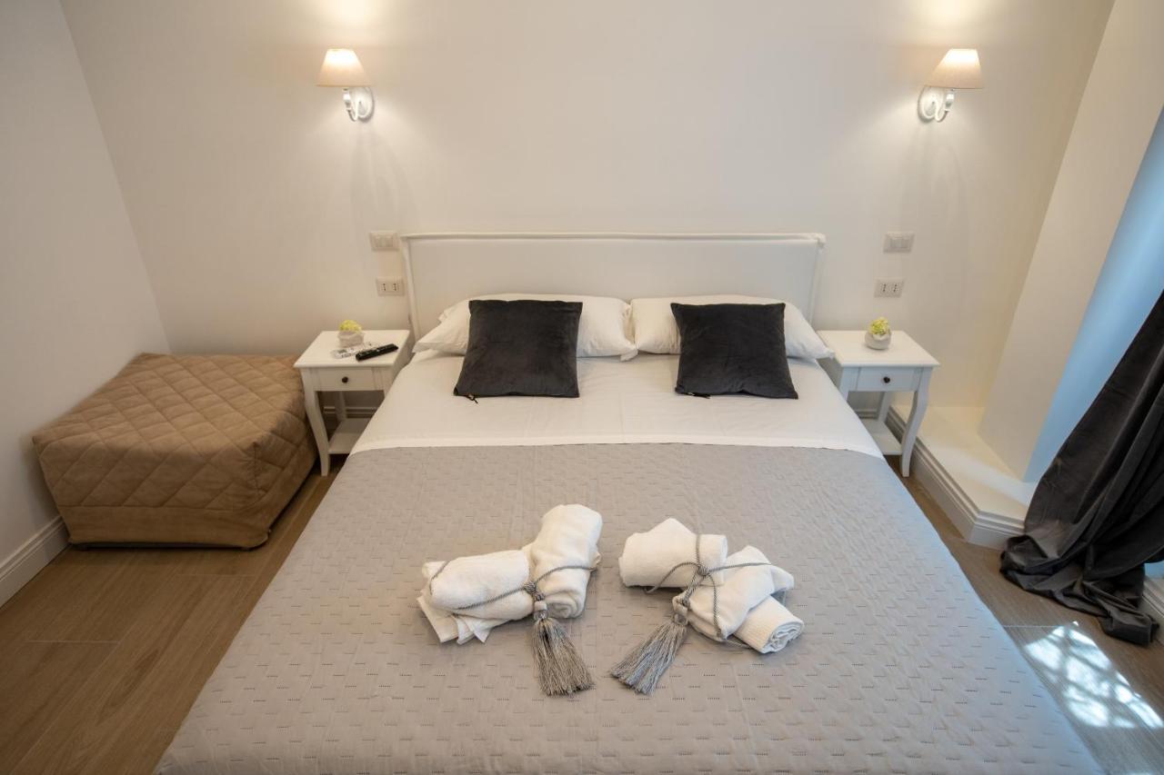 Suite Imperiale Colosseo Рим Екстер'єр фото