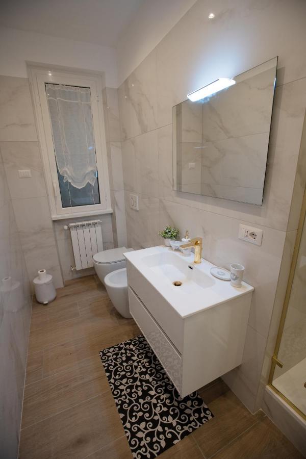 Suite Imperiale Colosseo Рим Екстер'єр фото