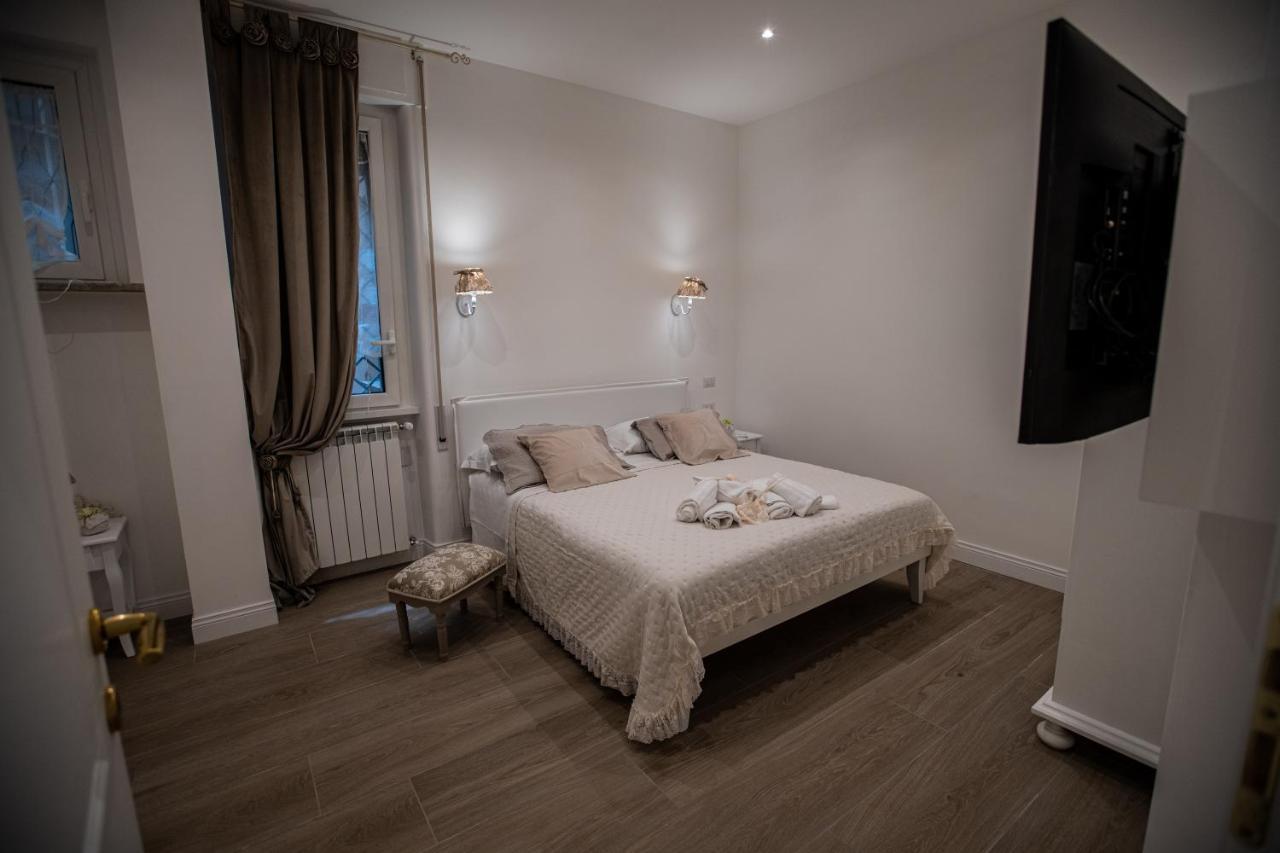 Suite Imperiale Colosseo Рим Екстер'єр фото
