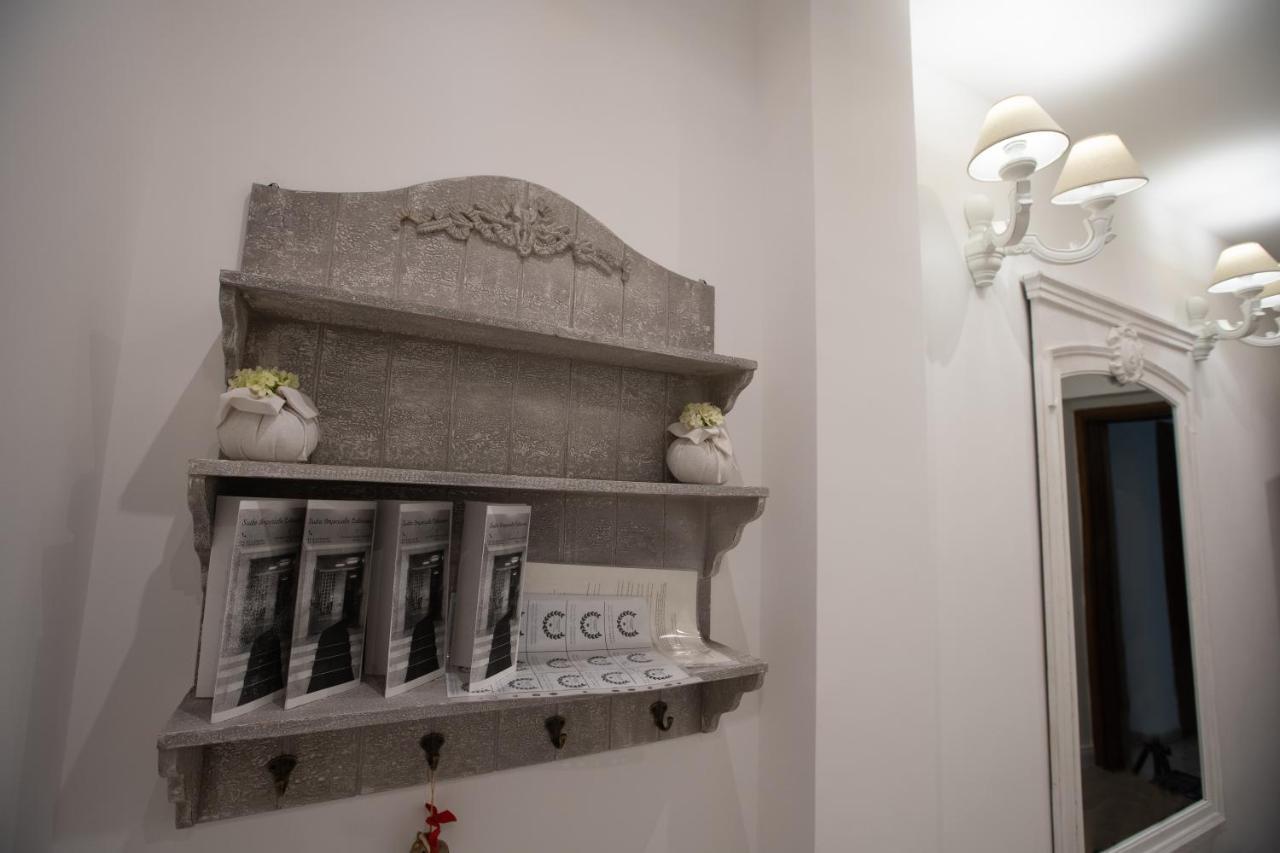 Suite Imperiale Colosseo Рим Екстер'єр фото