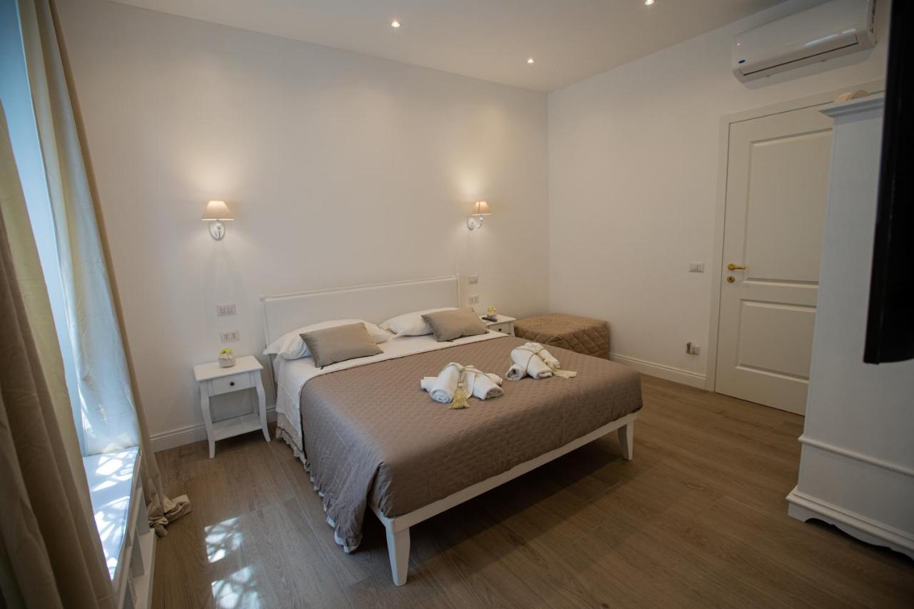 Suite Imperiale Colosseo Рим Екстер'єр фото