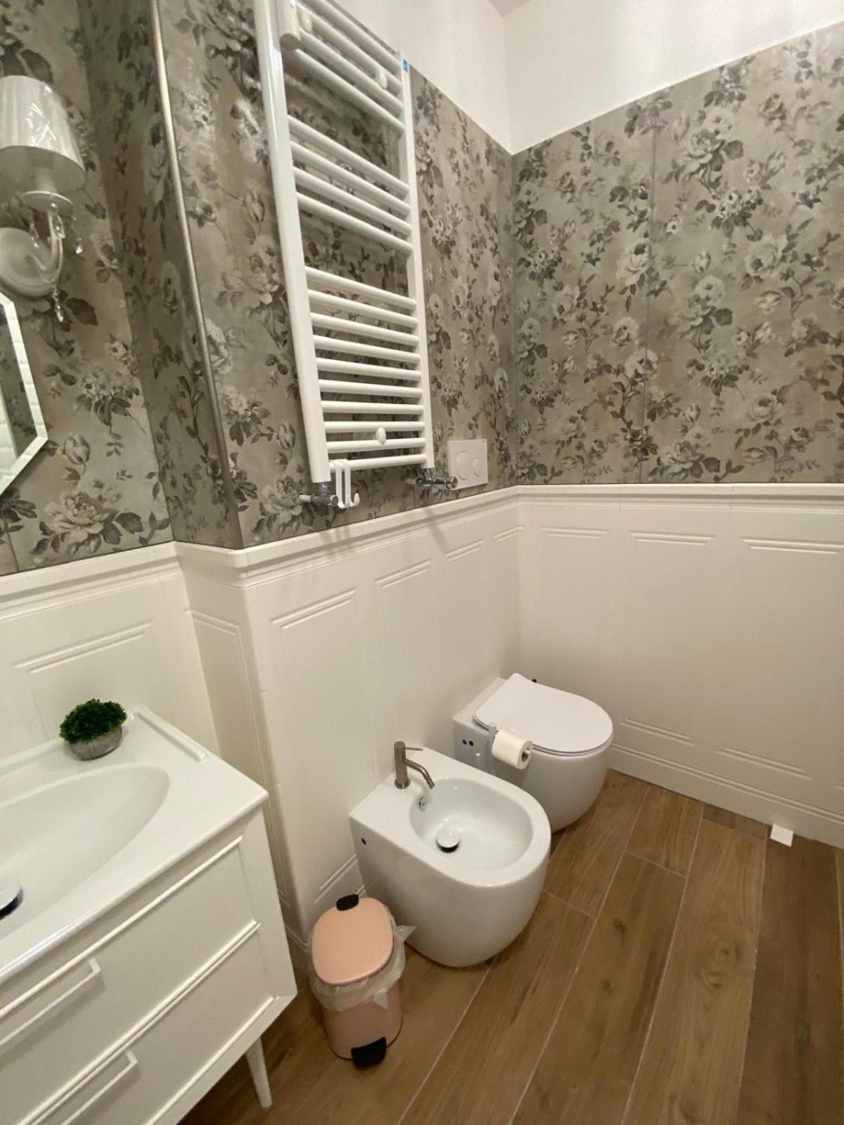 Suite Imperiale Colosseo Рим Екстер'єр фото